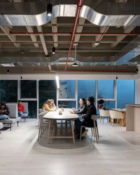 厄瓜多尔大学校园扩建丨Contract Workplaces 和 BMA Estudio