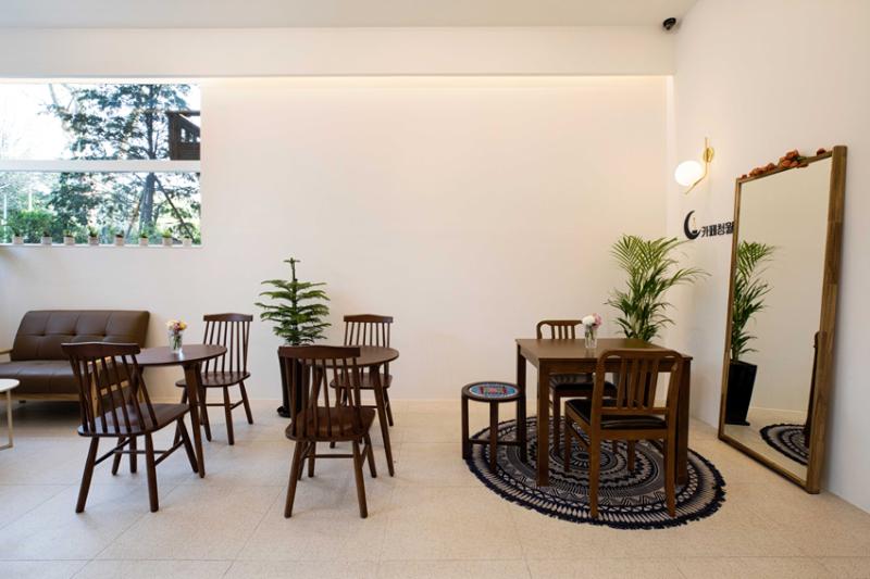 简约风 22 坪咖啡厅设计-11