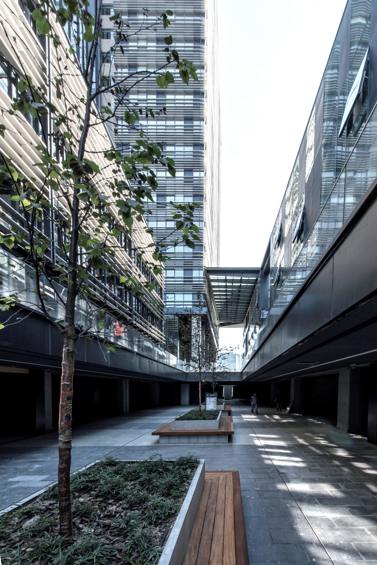 平衡街区设计,打造活力商业中心-18