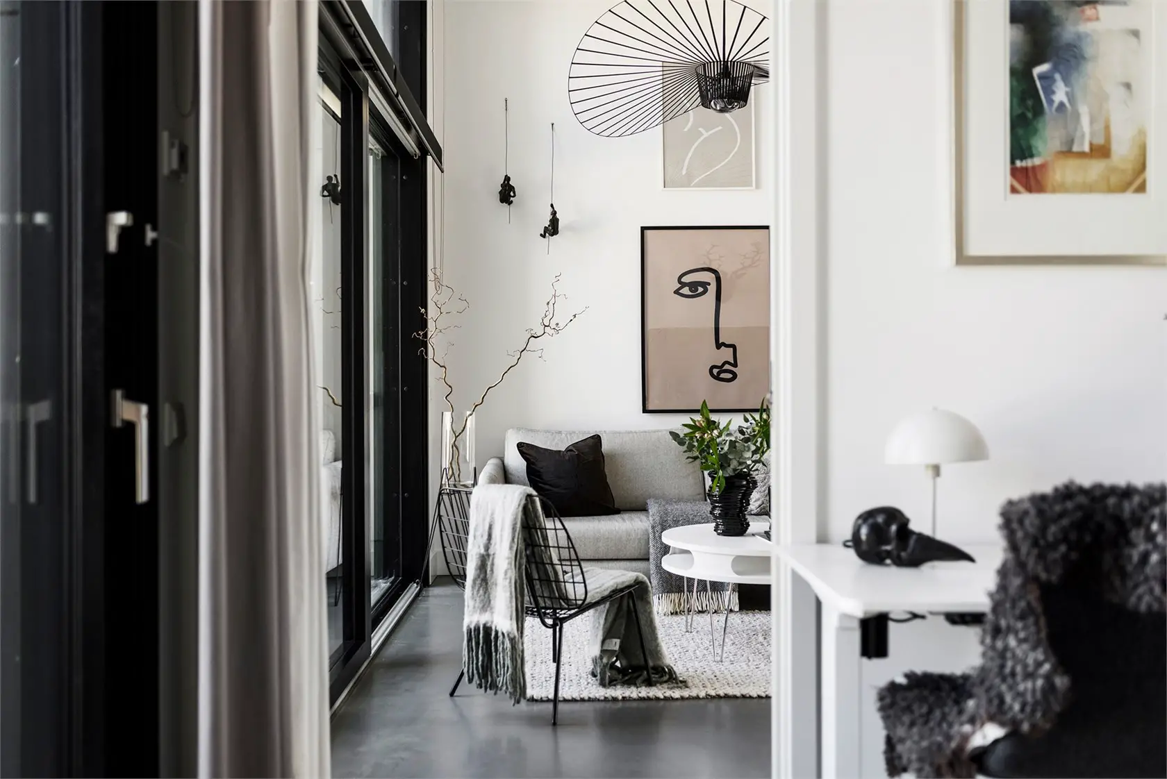 小户型大变身 | 34m2 屋顶露台打造明亮舒适家居空间-10