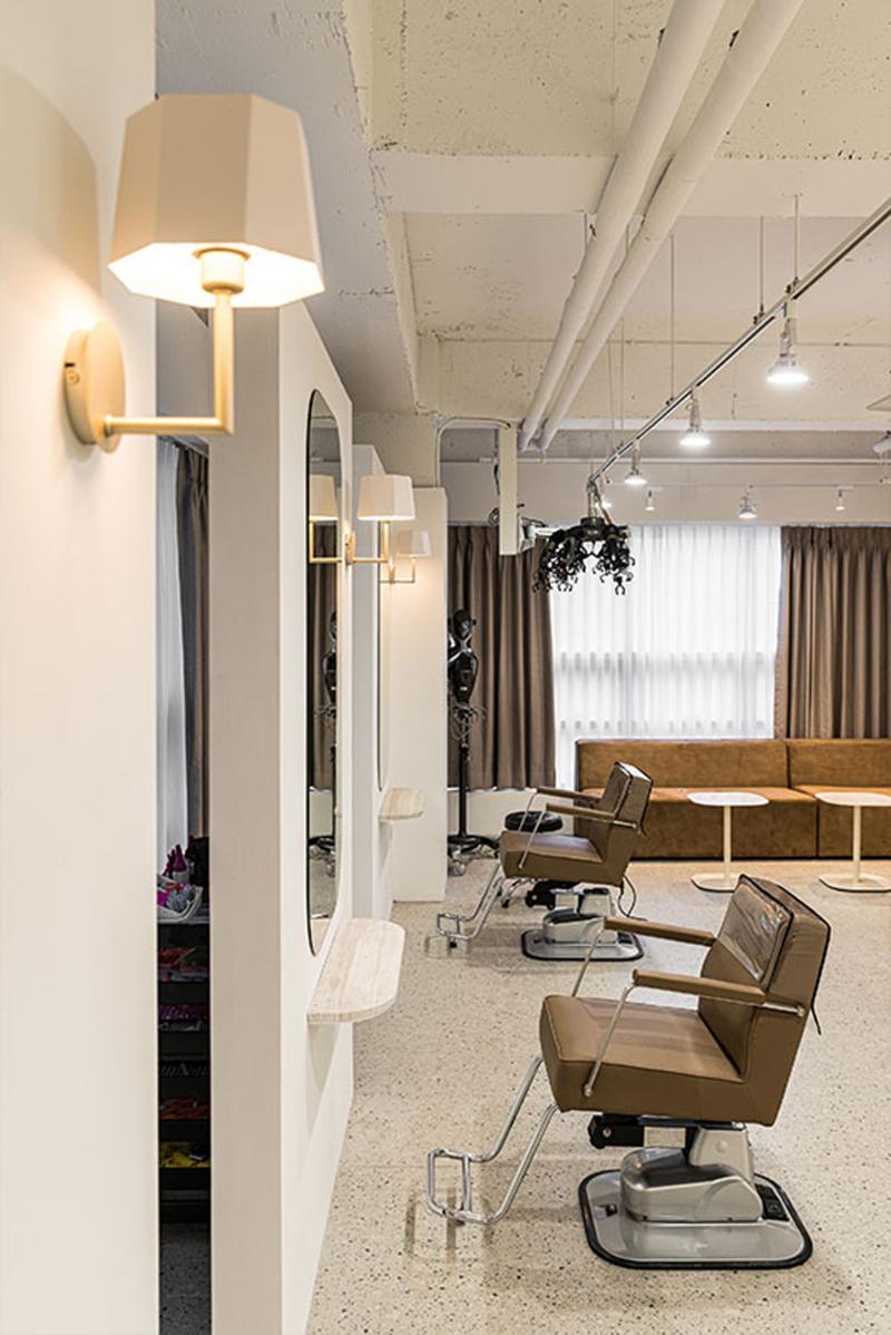 25 平韩式现代风格理发店设计，简约舒适-12