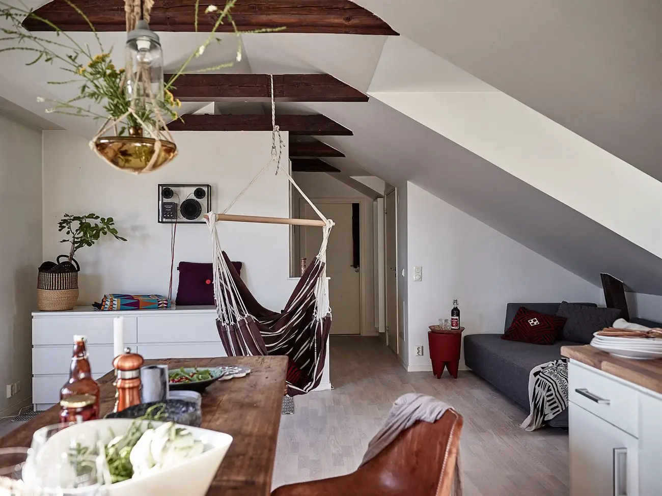 波西米亚风吊床，打造舒适温馨小户型-8