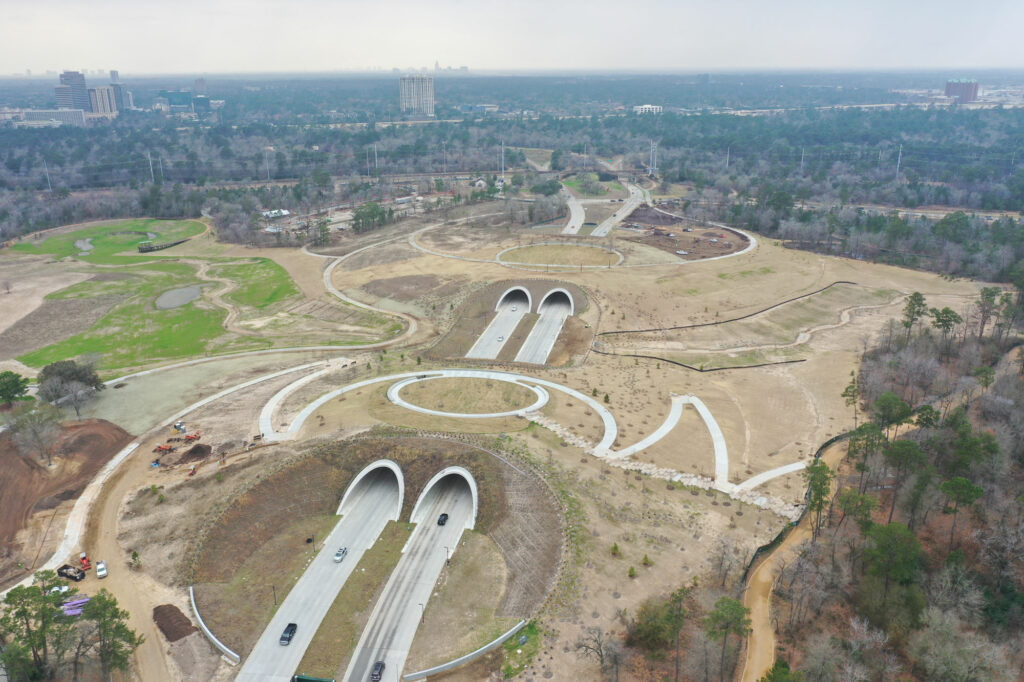 Kinder Land Bridge & Cyvia and Melvyn Wolff Prairie at Memorial Park - Arkitera-7