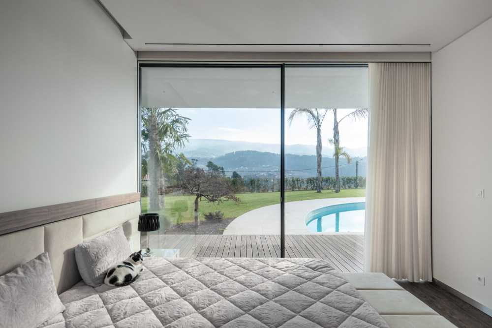 葡萄牙 Arouca 住宅 | 融入自然的"天眼"建筑-47