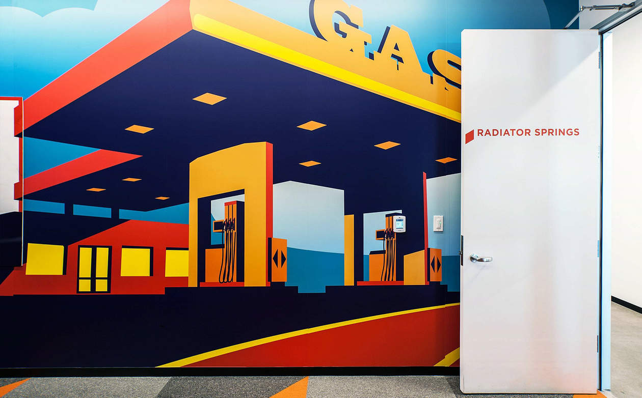 集设网第二期赠送--54 套国外办公室墙画设计案例解析-59