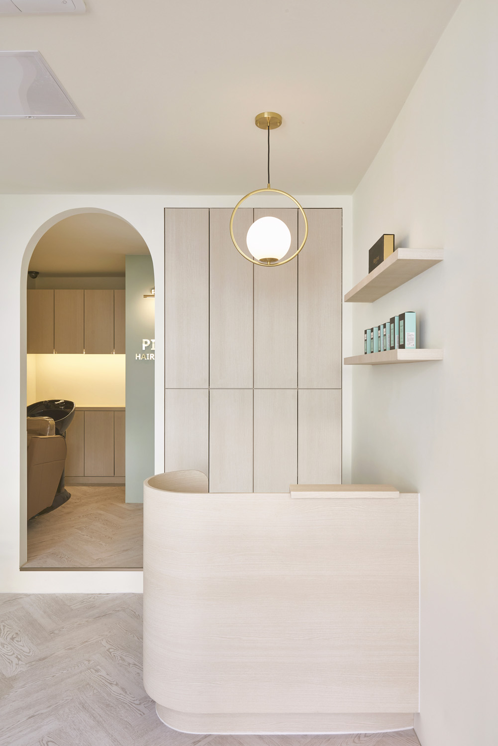 简约白色调美容室 -10