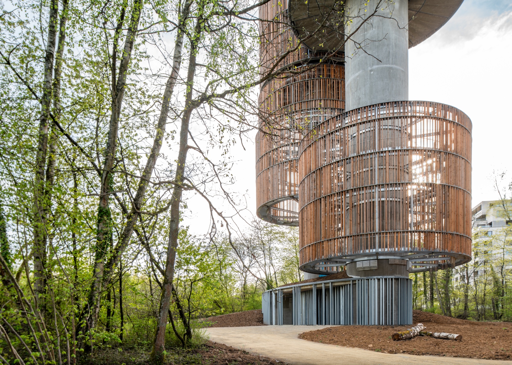 卢森堡压力塔丨TEMPERATURAS EXTREMAS-21