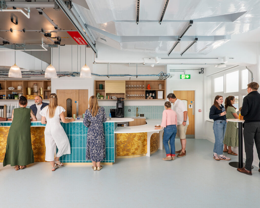 普利茅斯廷赛德露天泳池丨英国普利茅斯丨LHC Design-53