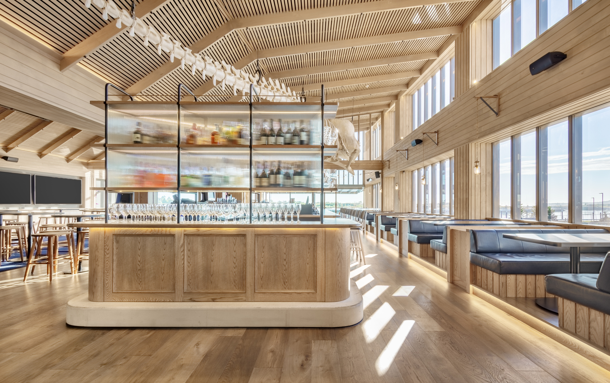 滨水酒馆丨澳大利亚丨H&E Architects-17