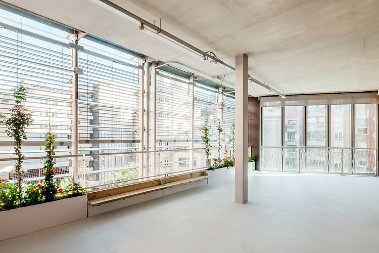 巴塞罗那“维拉乌拉尼亚”近零能耗绿色建筑-24