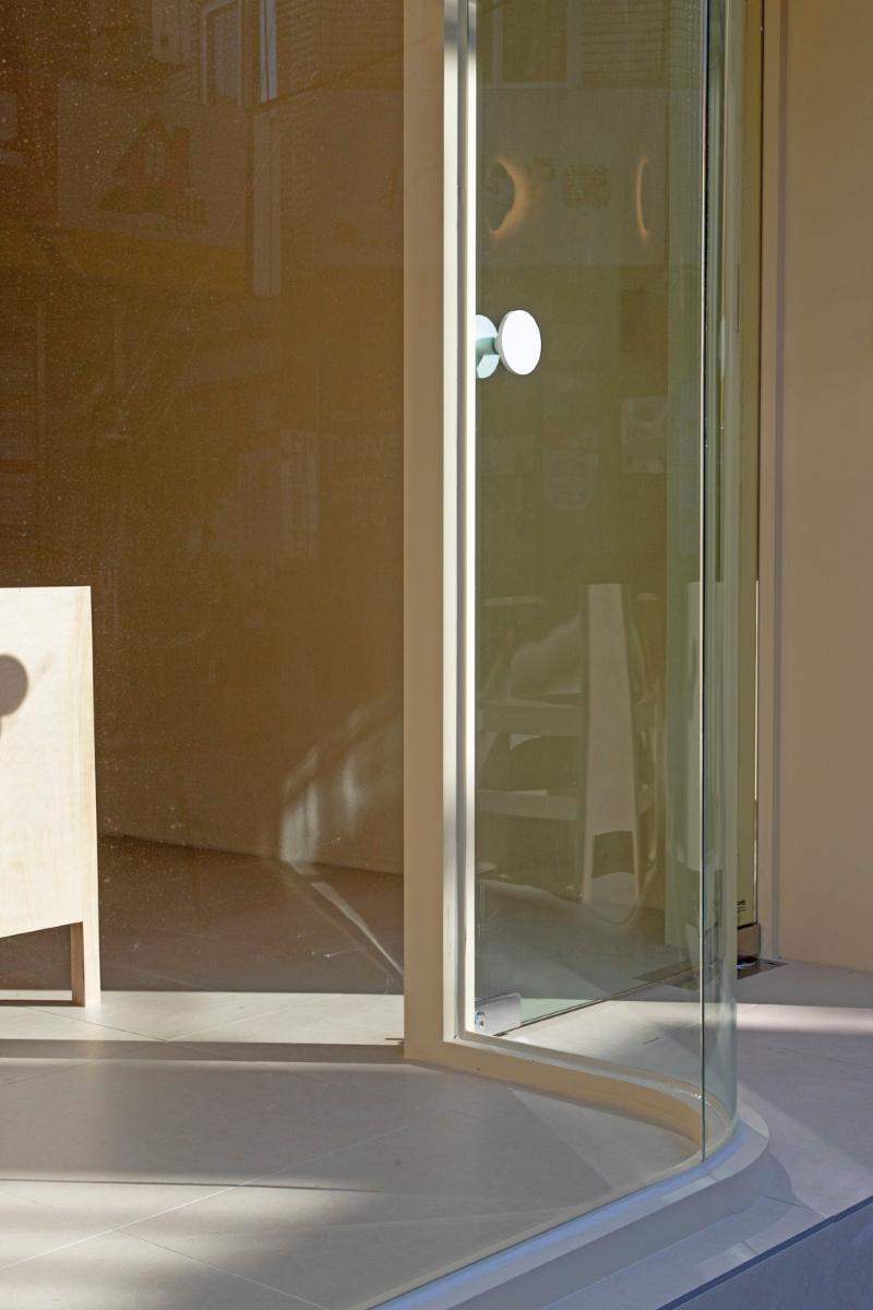 10 坪简约风咖啡厅，打造温馨空间-11