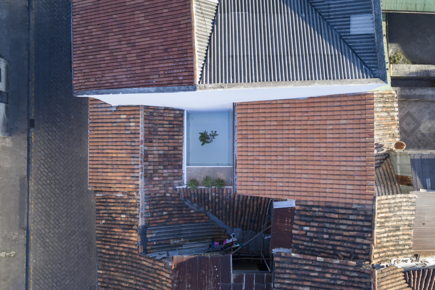 市区餐馆丨厄瓜多尔丨IVÁN QUIZHPE ARQUITECTOS-27