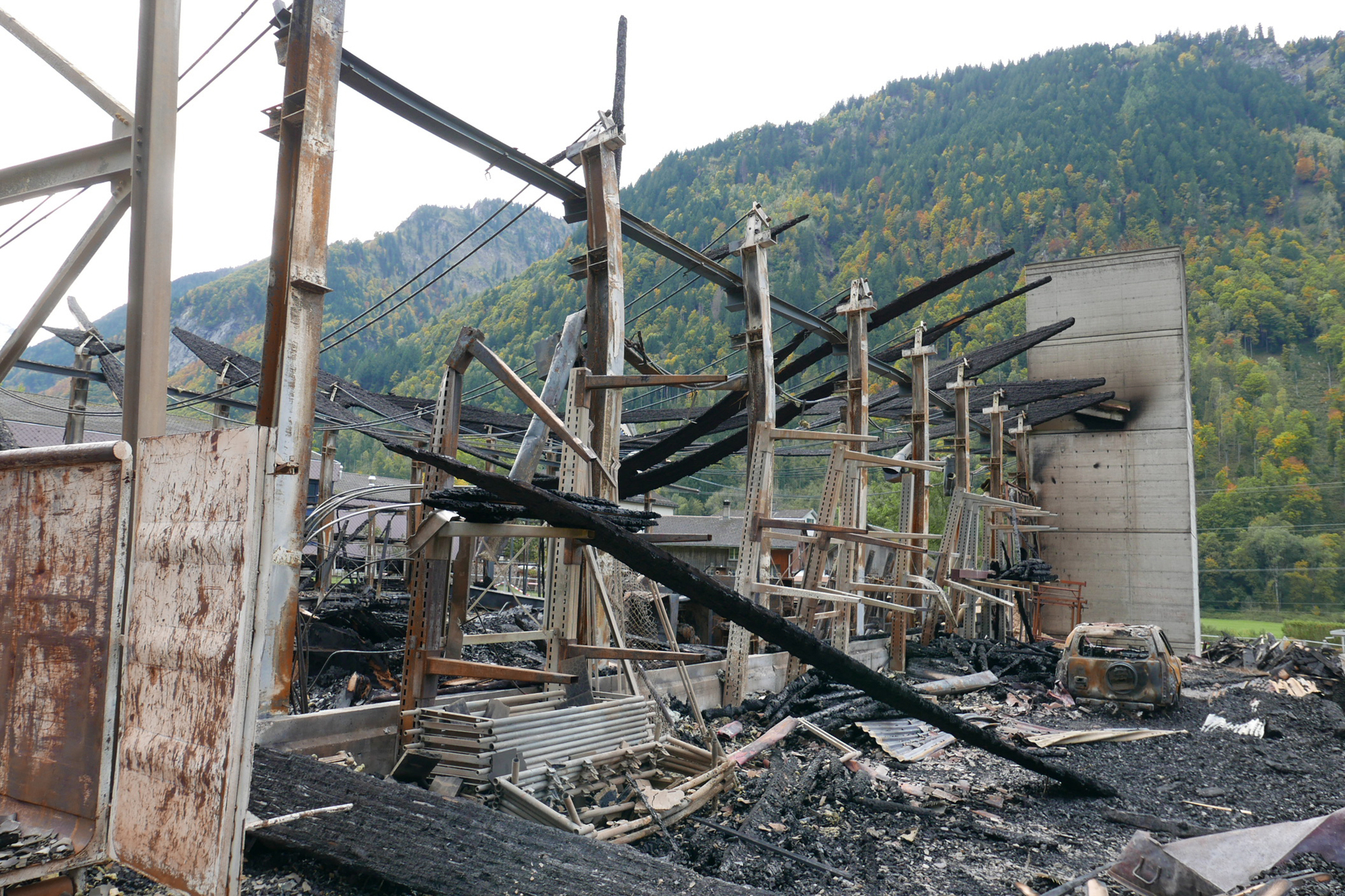 木材生产设施丨瑞士格拉鲁斯丨AMJGS Architektur,Marti AG Matt-32