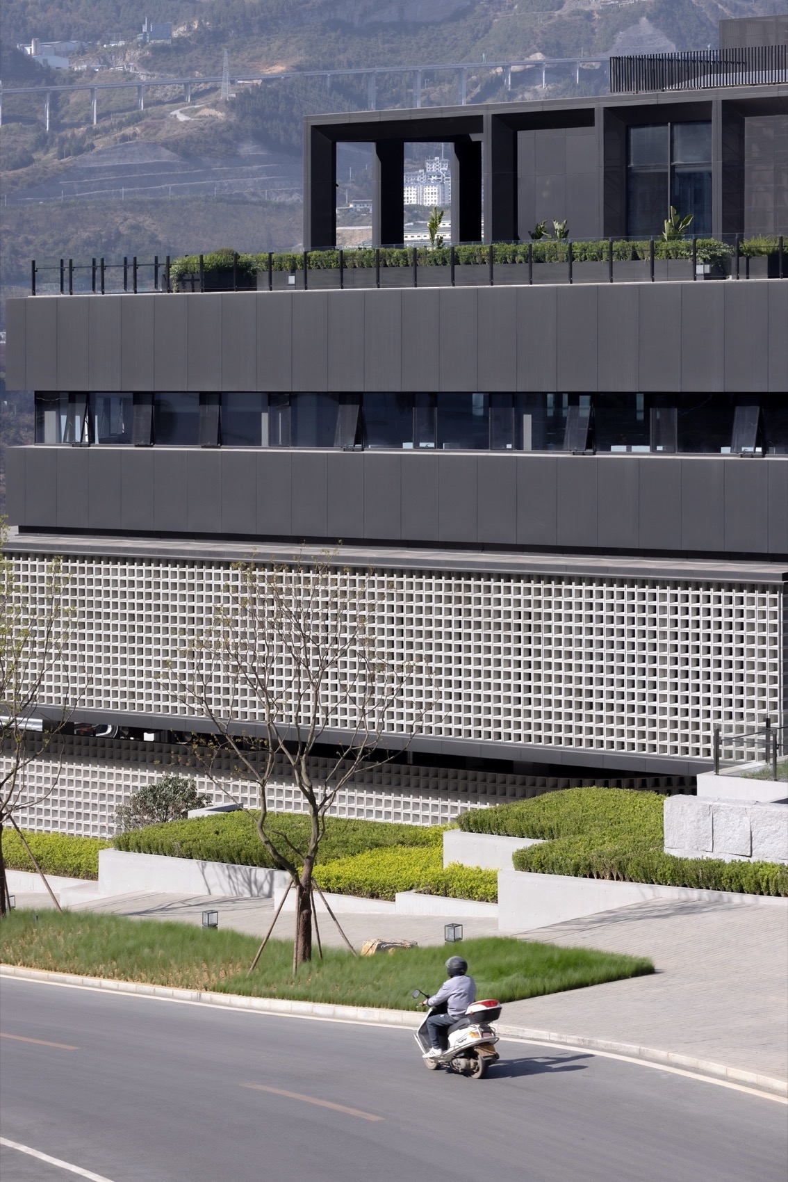 郎酒集团品质研究院丨中国泸州丨天仝建筑-34