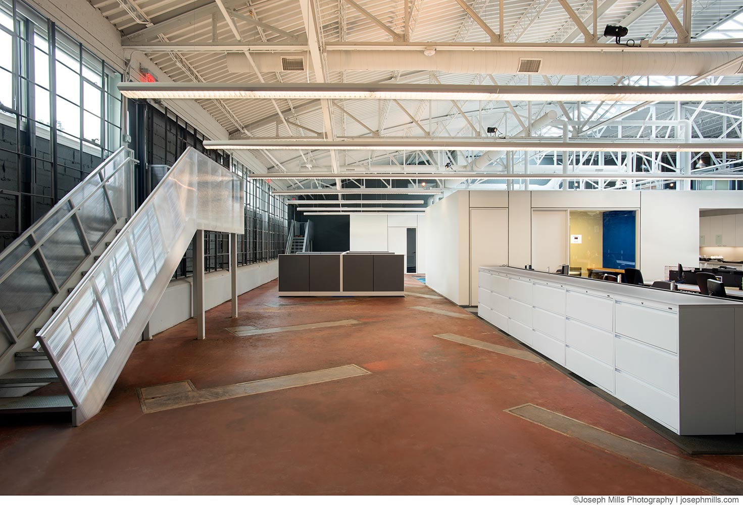 旧厂房新生命—— Fitzsimmons Architects 改造的 309 Monterey 办公室-9