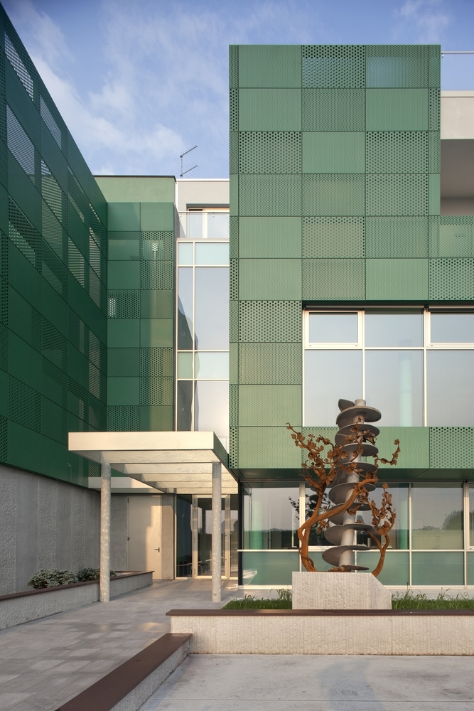 绿色铝板打造的意大利酒庄扩建项目-34