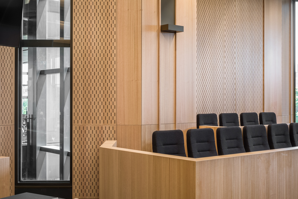 克赖斯特彻奇司法和紧急事务管理园区,新西兰 / Warren and Mahony + Cox Architecture +WSP Group-76