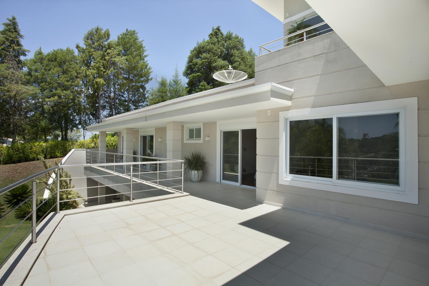 巴西圣保罗豪华住宅设计，全自动化与自然景观完美融合-5