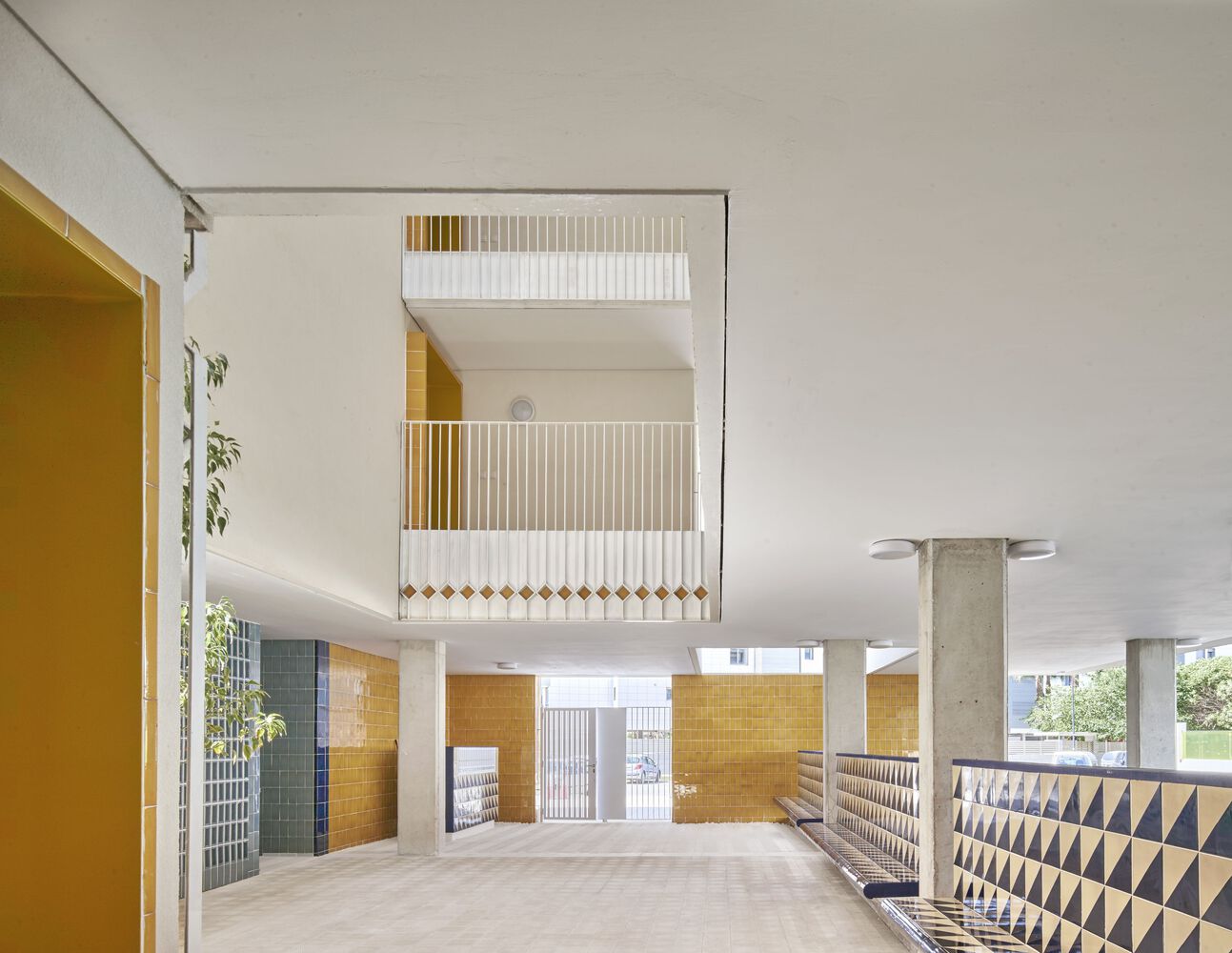 西班牙伊维萨岛社会住房丨RipollTizon Estudio de Arquitectura-23