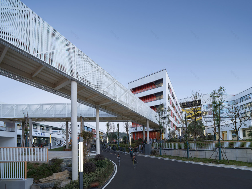 吉首中驰·湘郡礼德学校丨中国湘西丨山东建筑大学建筑城规学院象外营造工作室-56