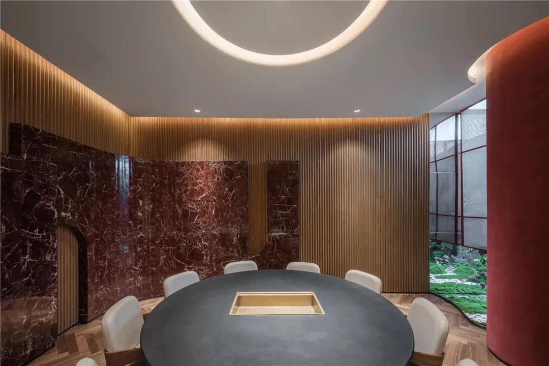 《朱雀打边炉》 | 诗意的火锅餐厅设计，诠释新中式风格-23