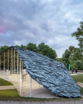 英国蛇形画廊2019建筑