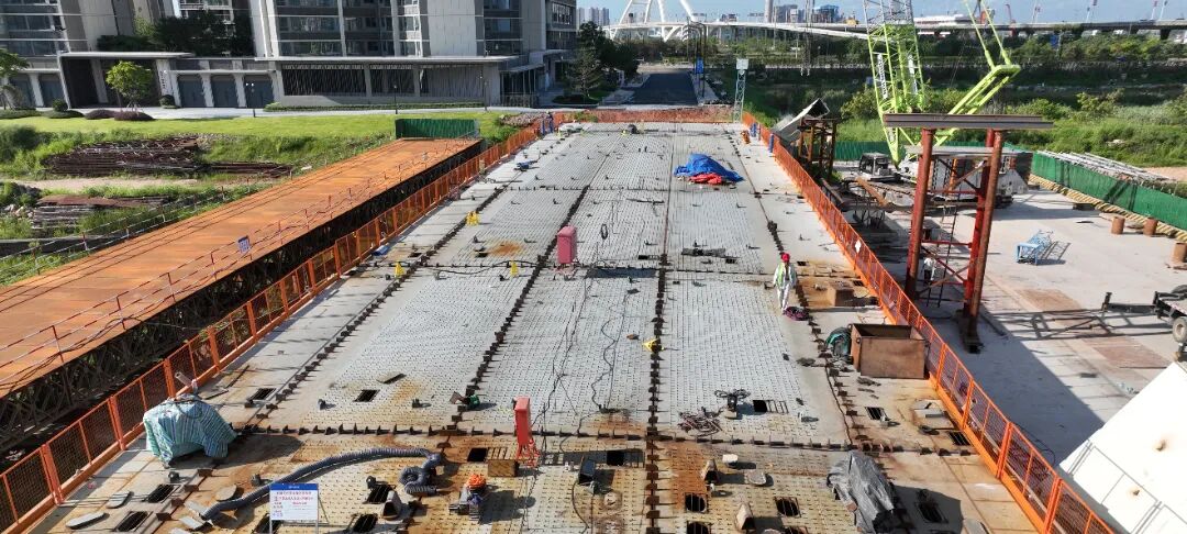横沥岛尖中轴涌4号桥合龙，打造“一桥一景”特色景观-4