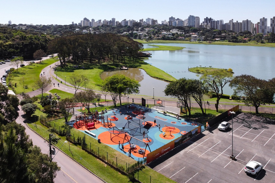 巴西 Barigui 游乐场丨Antonio Abrão Arquitetura-4