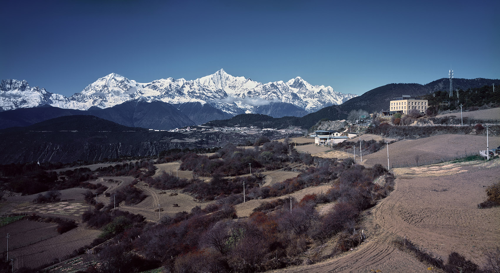 云南梅里雪山既下山酒店-8