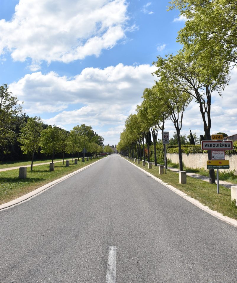 Verquières村庄入口,广场及花园改造项目丨Martel et Michel景观设计师-0