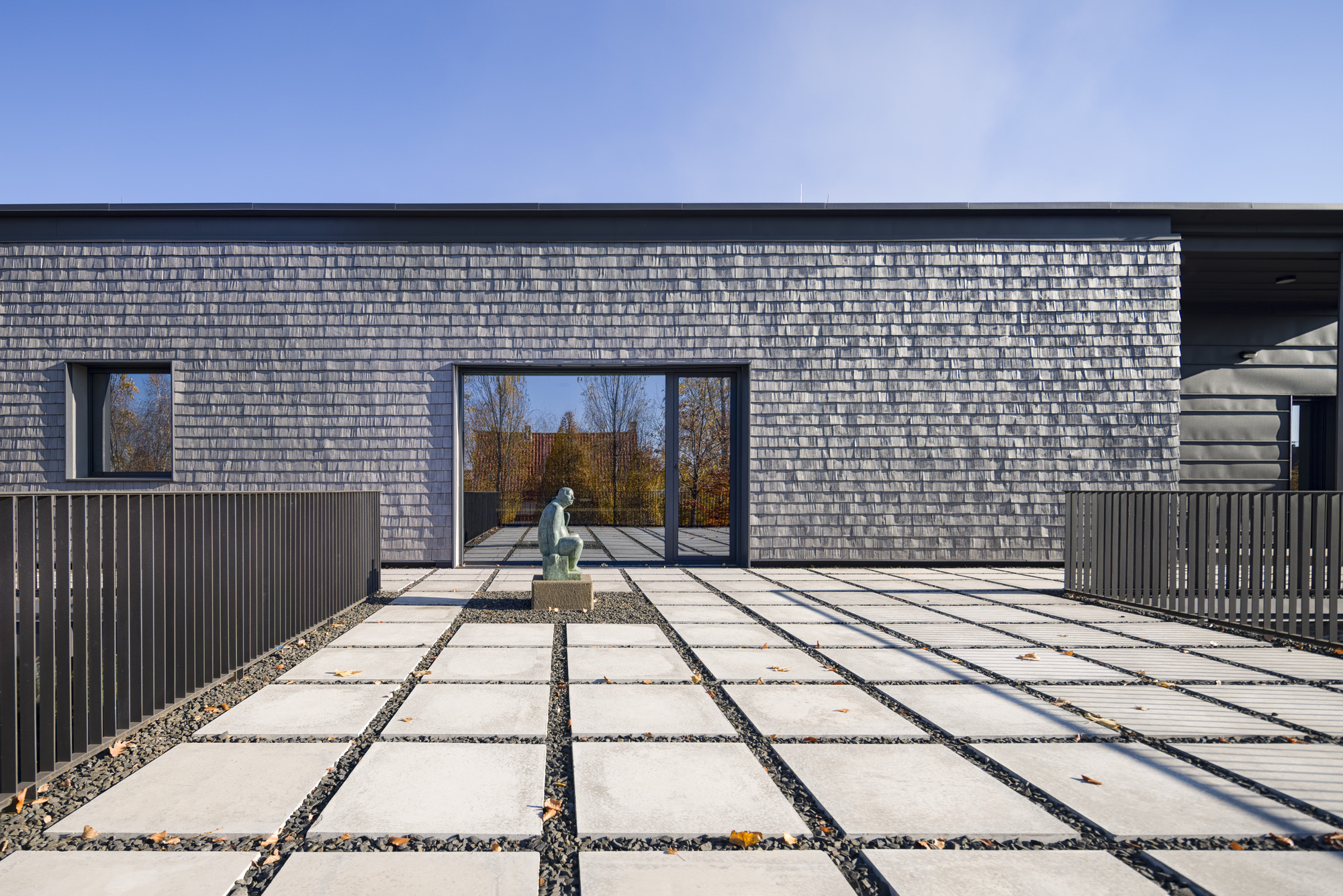 乌克兰岩石花园中的现代别墅丨乌克兰基辅丨Palamarchuk Architects-14