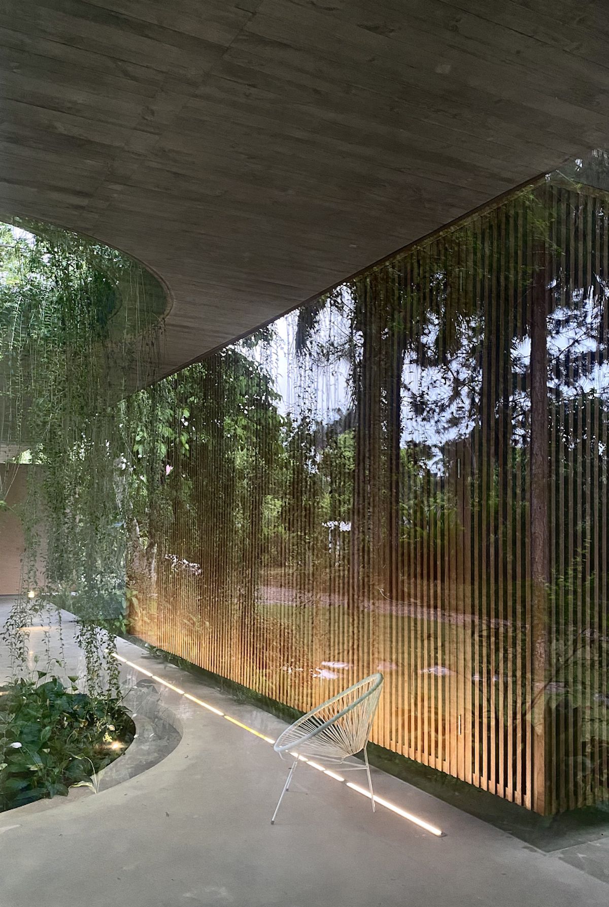 Ba Vì森林中的开放互动生活空间-23