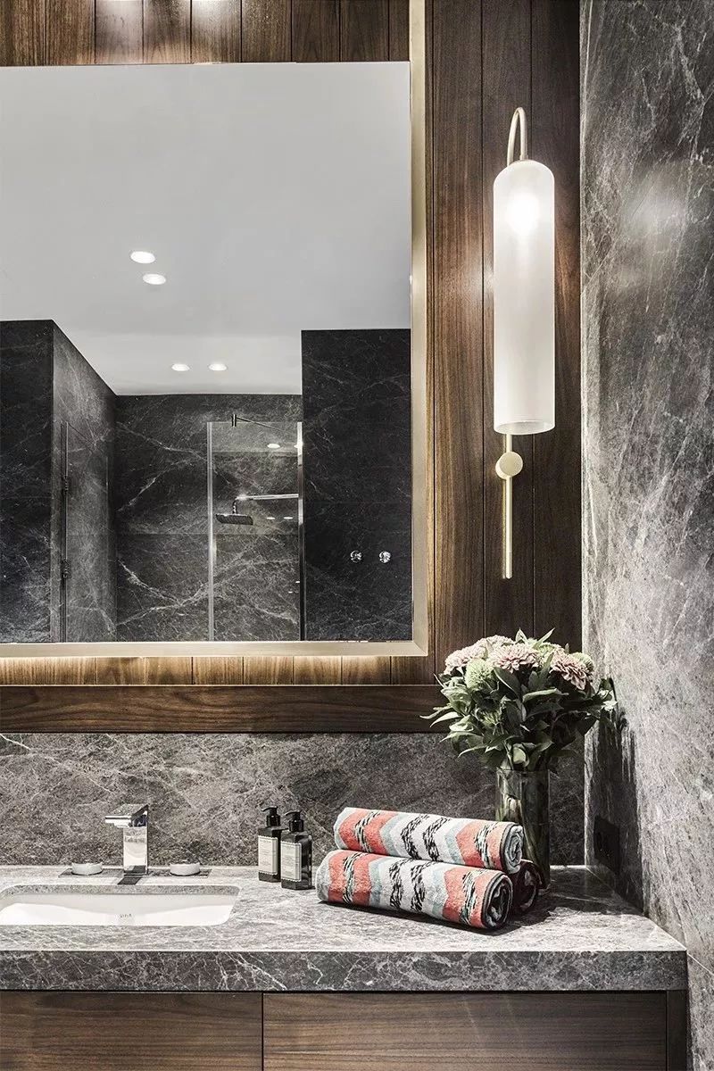 高级灰设计美学 | 简约纯粹,永恒的魅力-48