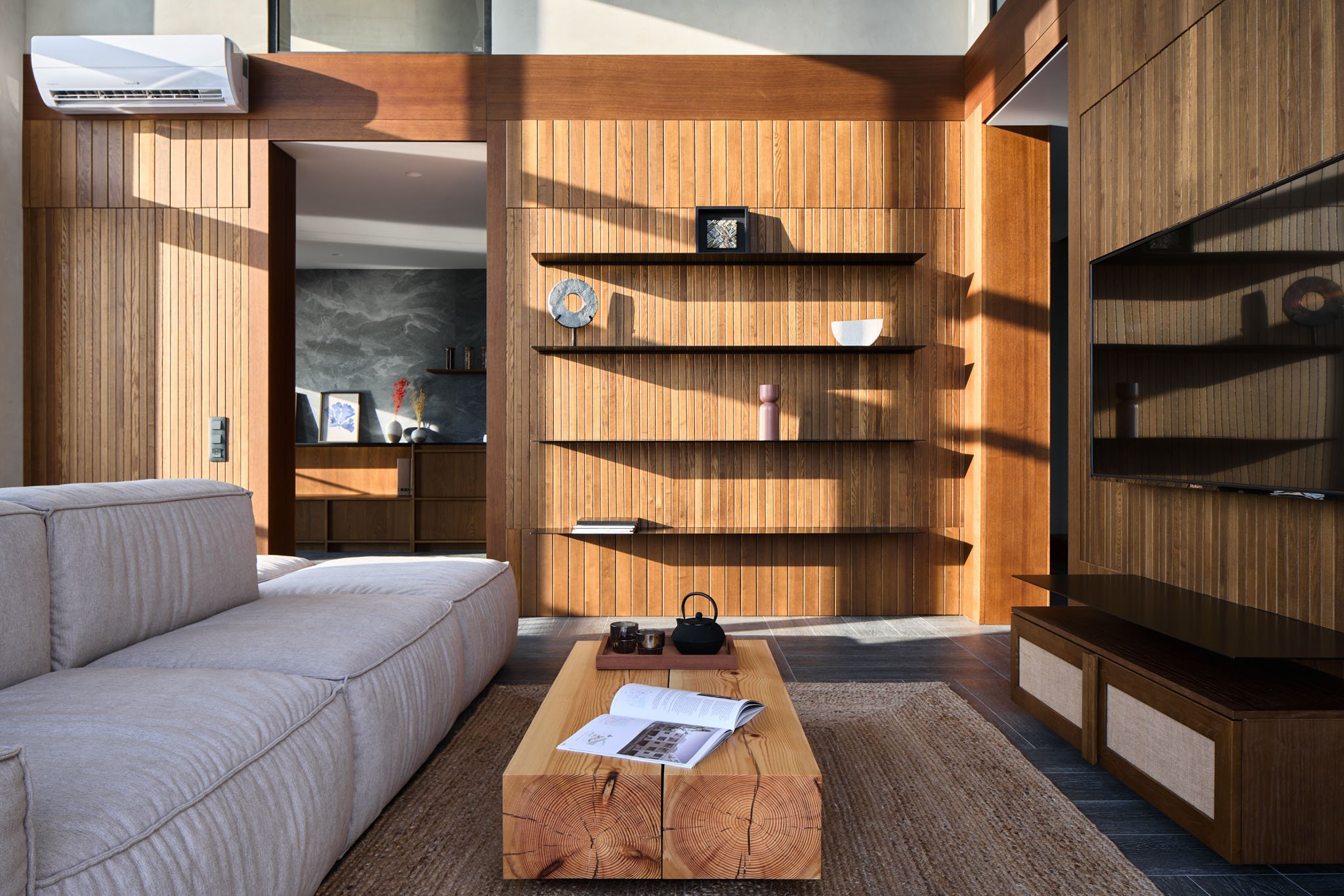 带露台的河景复式公寓丨俄罗斯新西伯利亚丨Brusnika Design-6