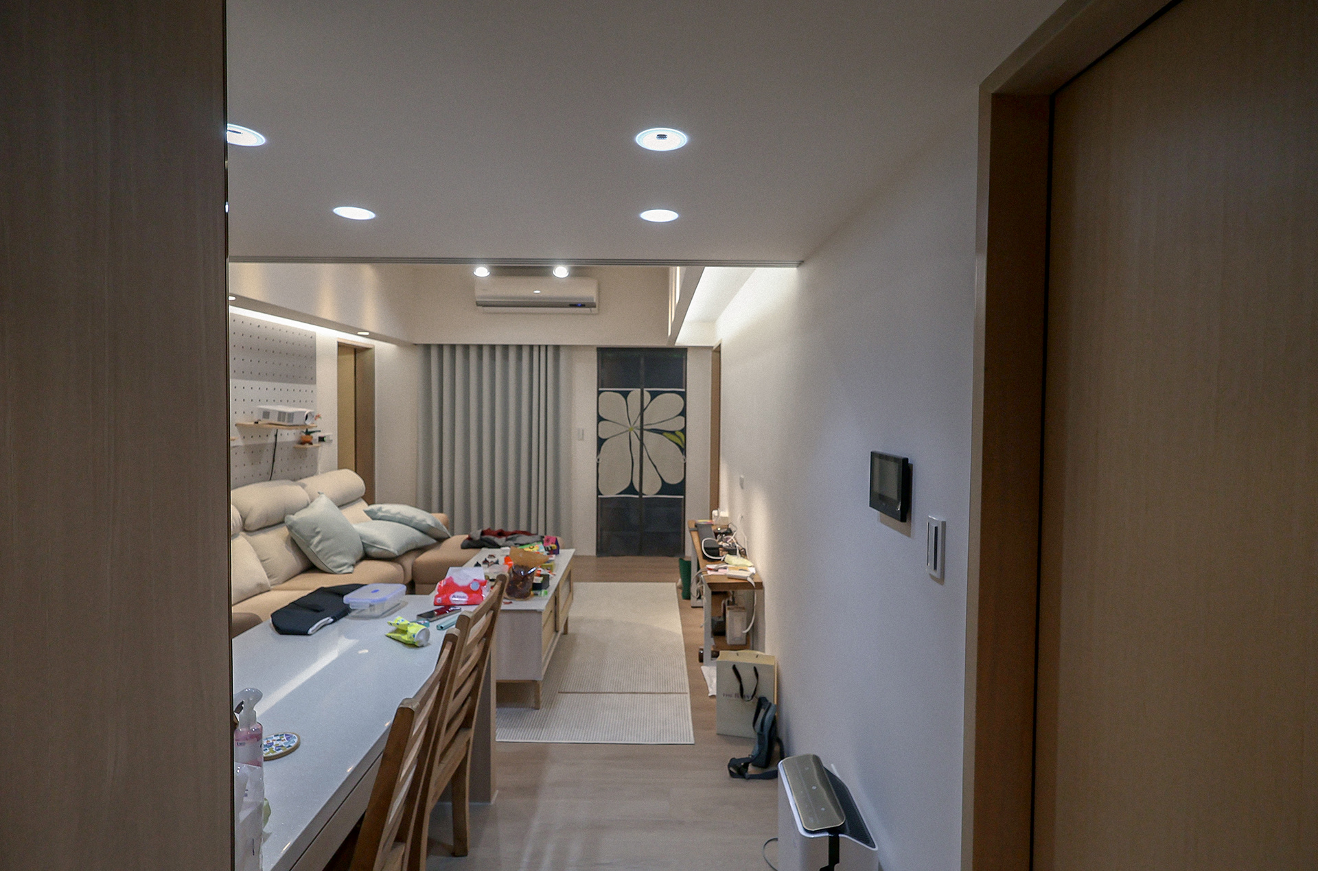一家酒吧屋 ｜ 太空石板中式住宅丨中国台湾-16
