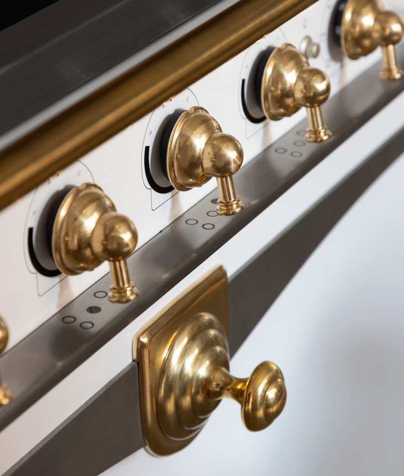 传统度假屋  住宿加早餐工作室

注：B & B常见为Bed and Breakfast的缩写，意为住宿加早餐  -15