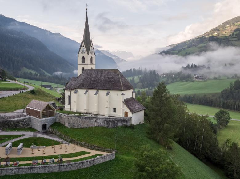 Kurt Hörbst Architekturfotografie丨Aufbahrungshalle Mörtschach丨奥地利-12