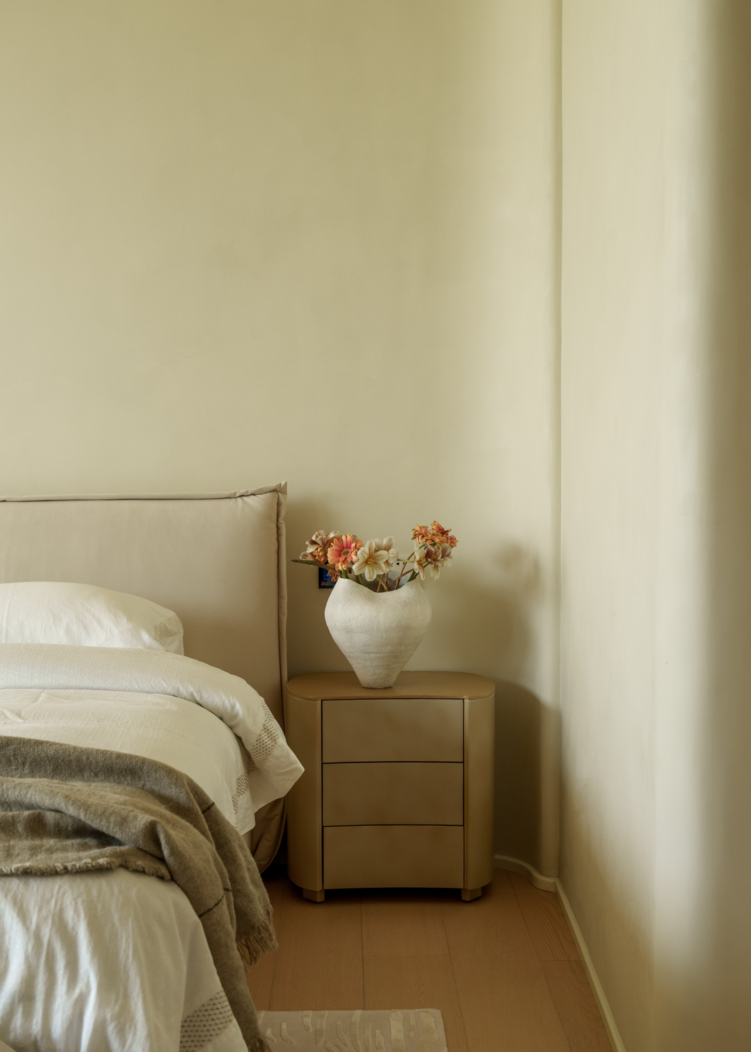 以克制重构空间的纯粹共鸣丨中国重庆丨岭众联合田艾灵设计-70