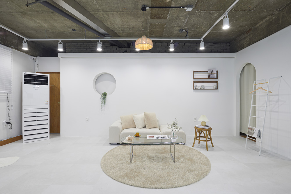 25 平米工作室，极简设计惊艳亮相-5