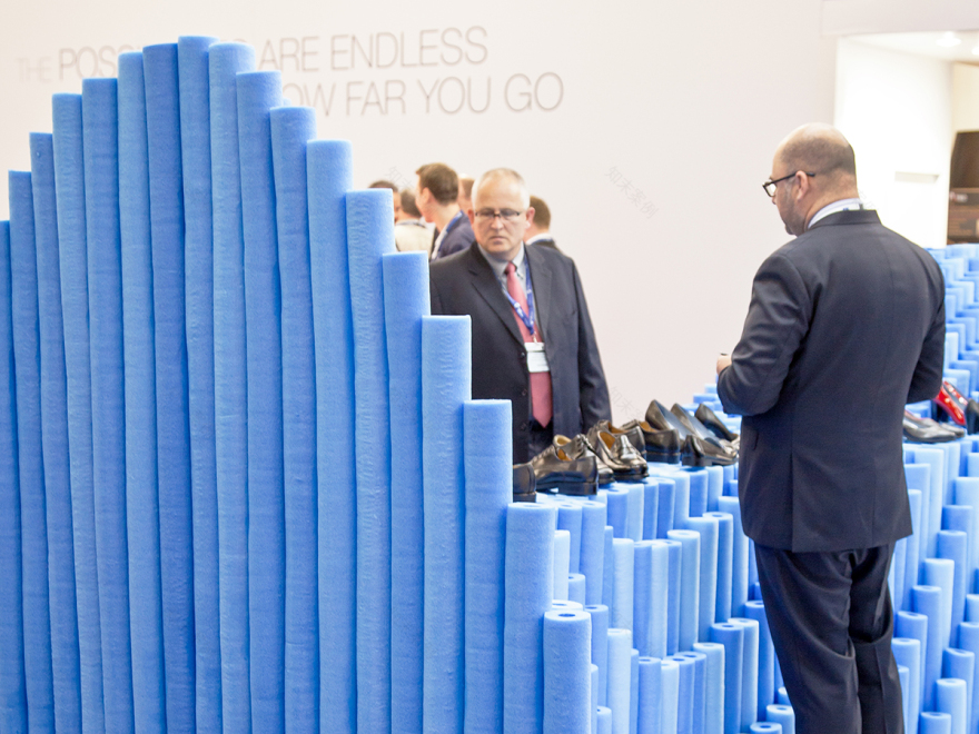 云端漫步·LIKEarchitects 打造的 Skypro 鞋子展台-18