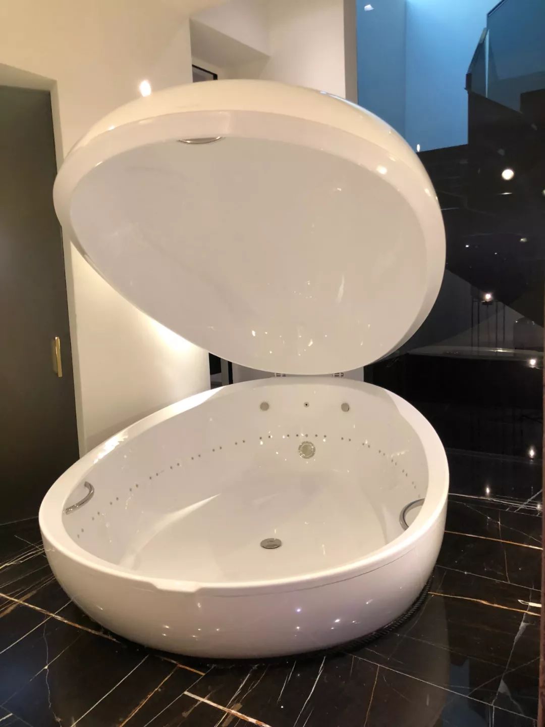 洛杉矶双层泳池豪宅，诠释精致考究的现代生活-78