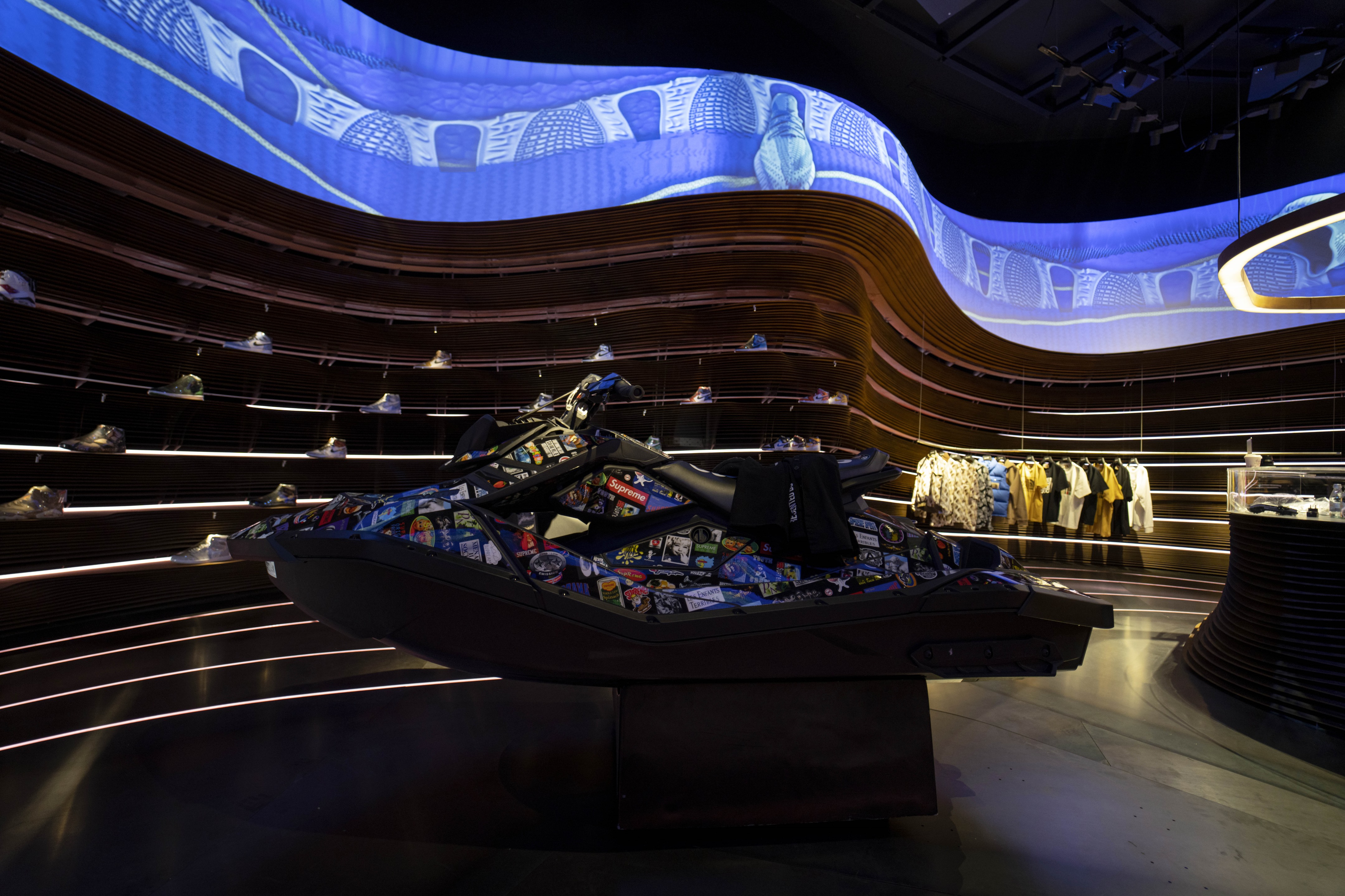 PresentedBy 鞋店丨卡塔尔多哈丨External Reference-9