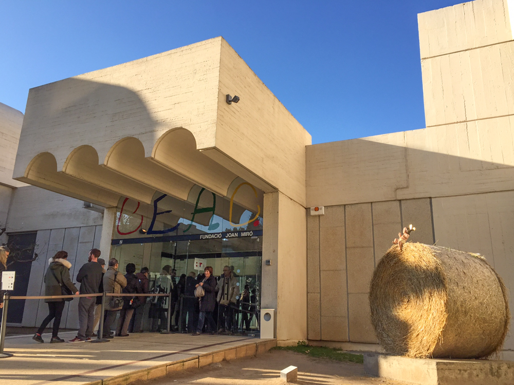 ジョアン・ミロ財団美術館 | スペイン の建築【世界建築巡り】-31