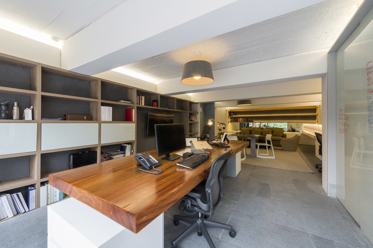 个人电脑办公室·巴索建筑事务所-7