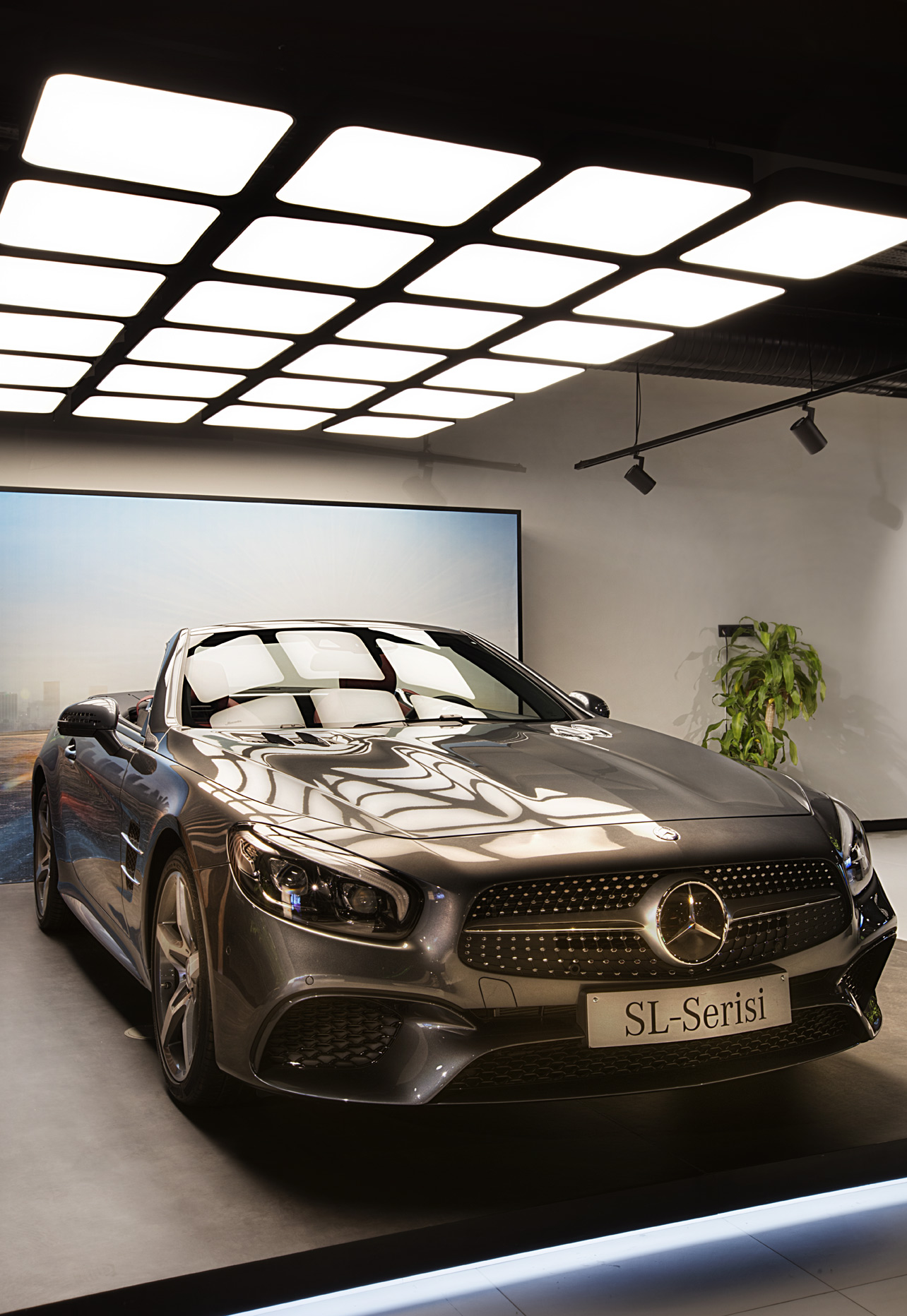 Mercedes Has Maslak 汽车展厅-20