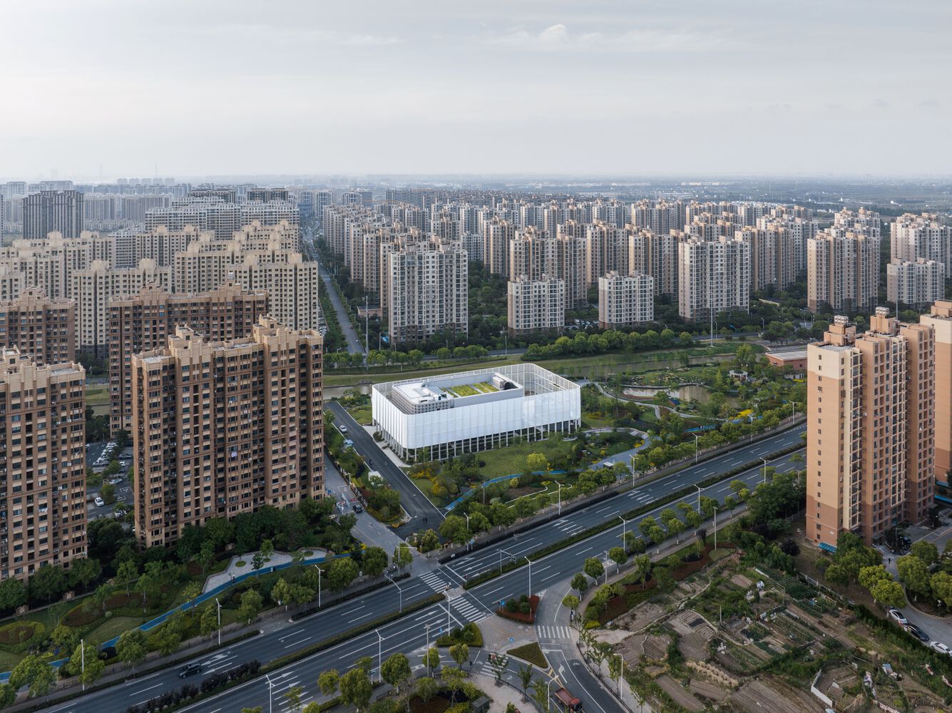 江南韵味 · 透明“面纱”下的教堂设计丨中国上海丨Wutopia Lab-1