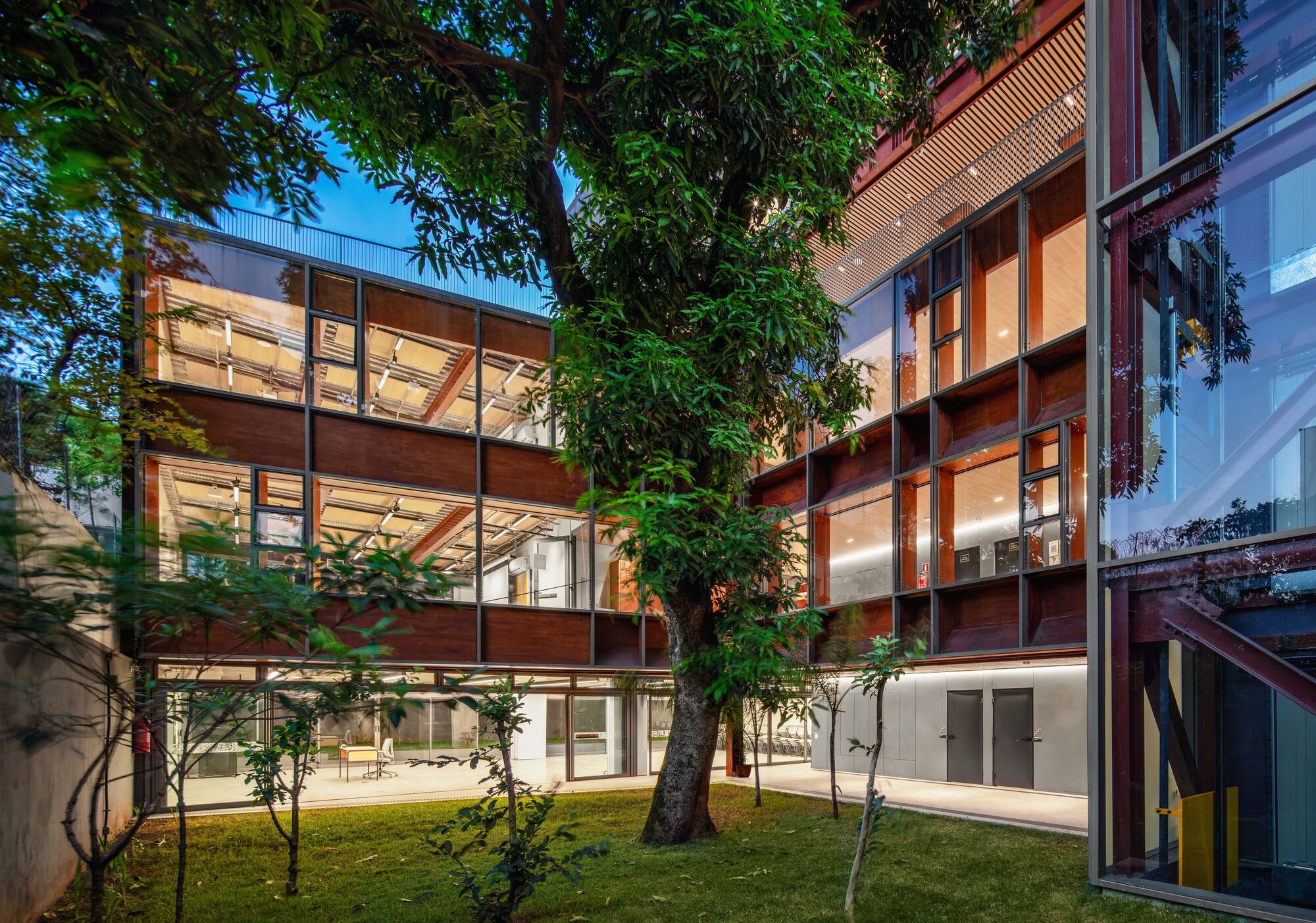 Rudolf Steiner 大学新总部丨巴西圣保罗丨Biselli Katchborian Arquitetos-39