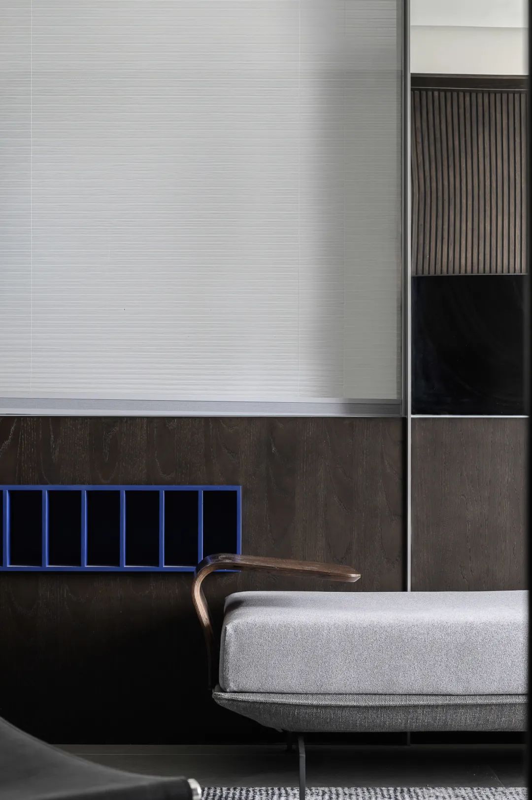 梦幻岛台 · 克莱因蓝的现代家居艺术丨中国江苏-74