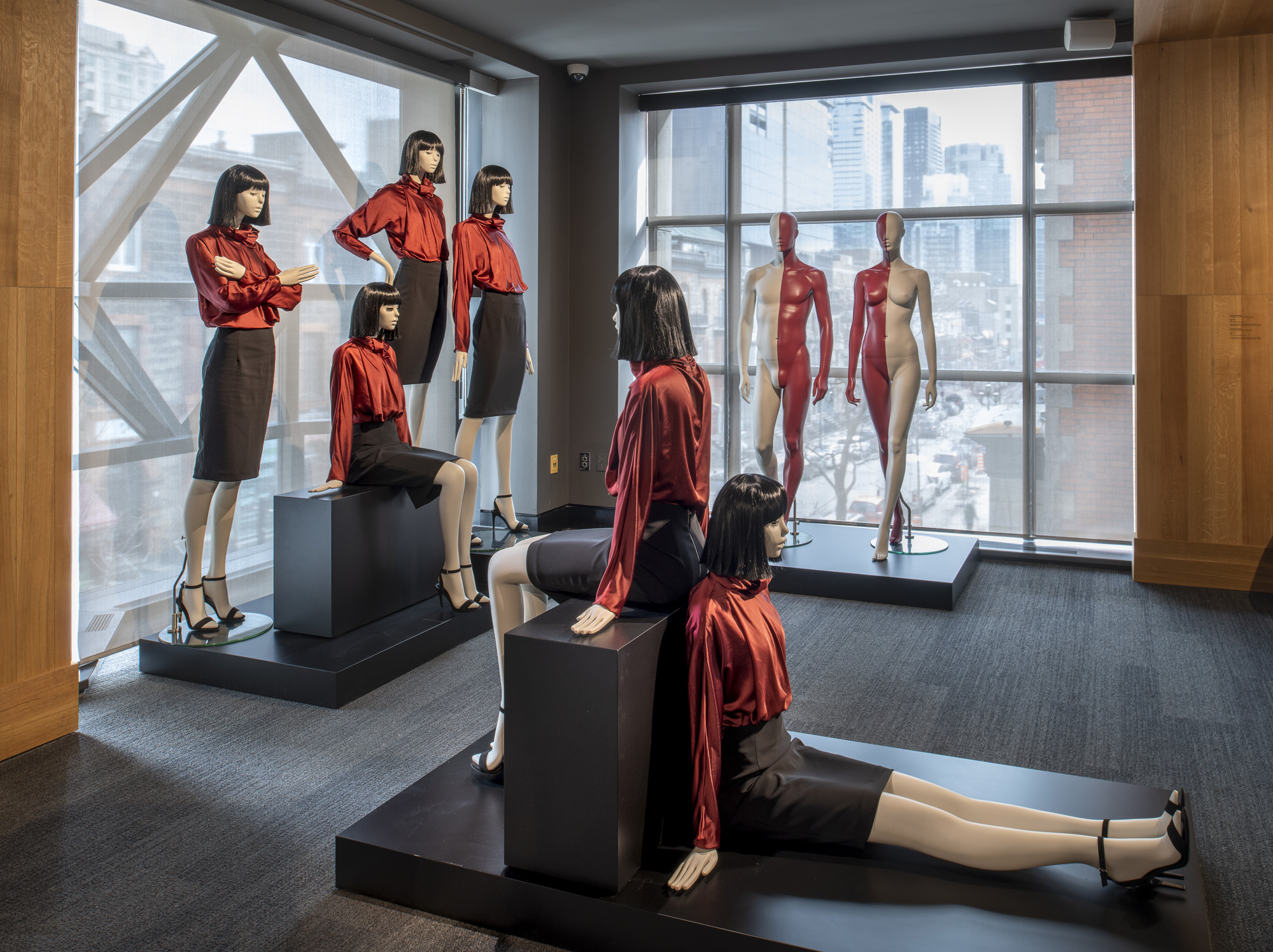 Hans Boodt Mannequins pop-up showroom. Montreal Museum of Fine Arts-9