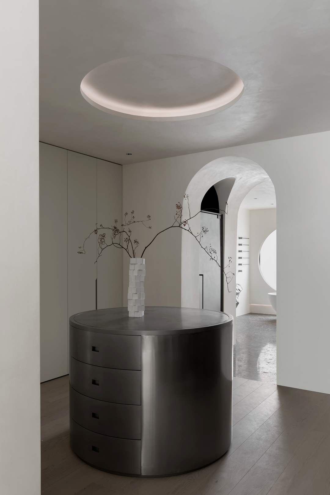 380㎡极简大平层丨辰佑设计,颜青软装-10